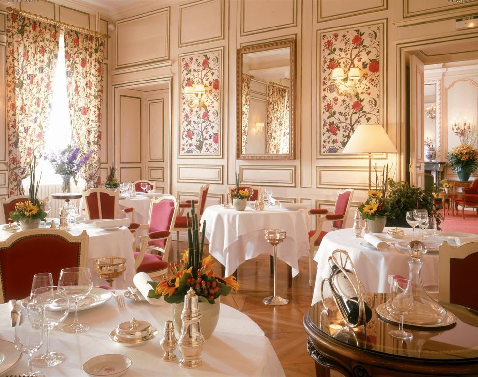 Chateau De Divonne 레스토랑 사진